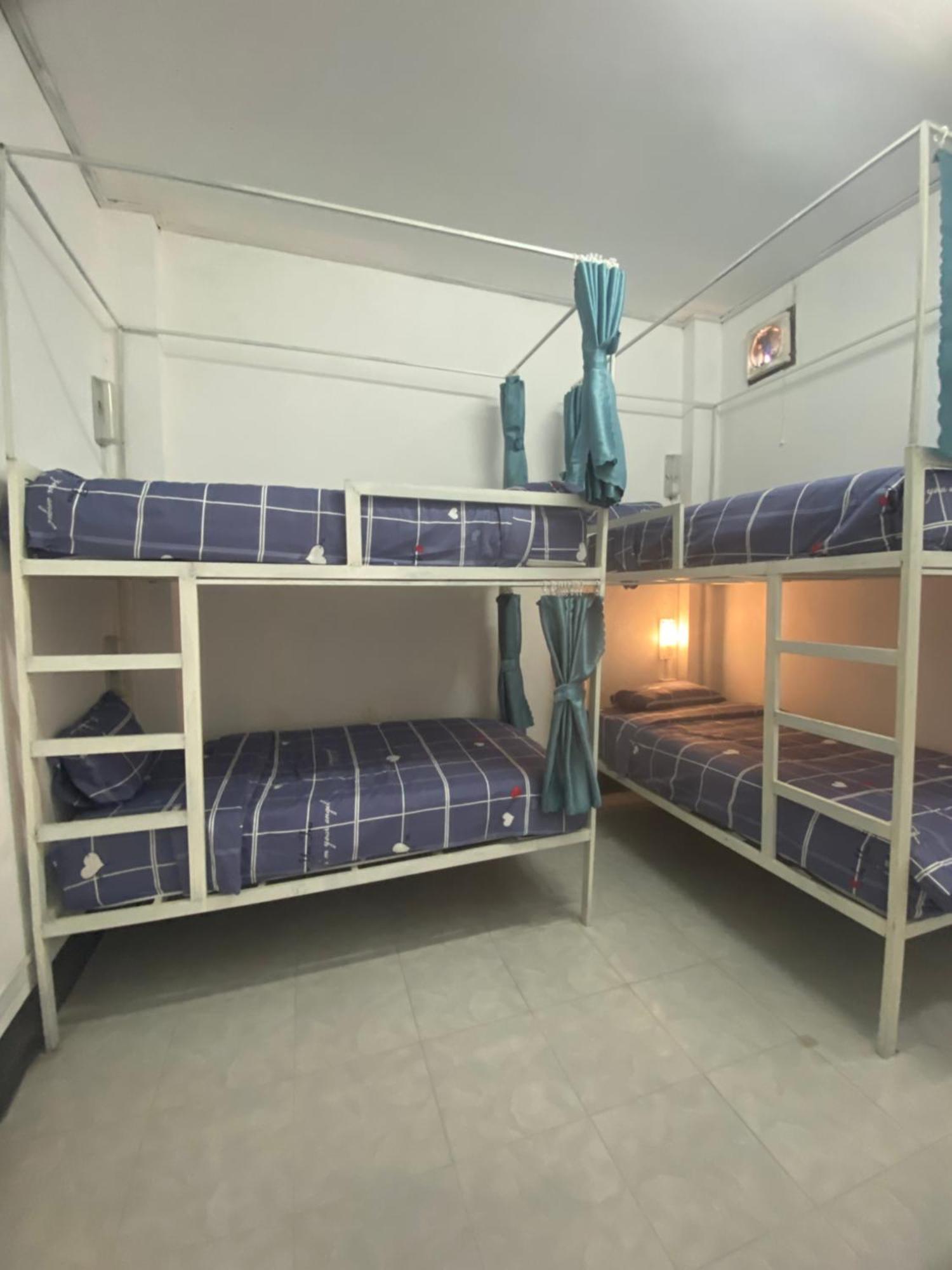 Downtown Vang Vieng Hotel Екстер'єр фото