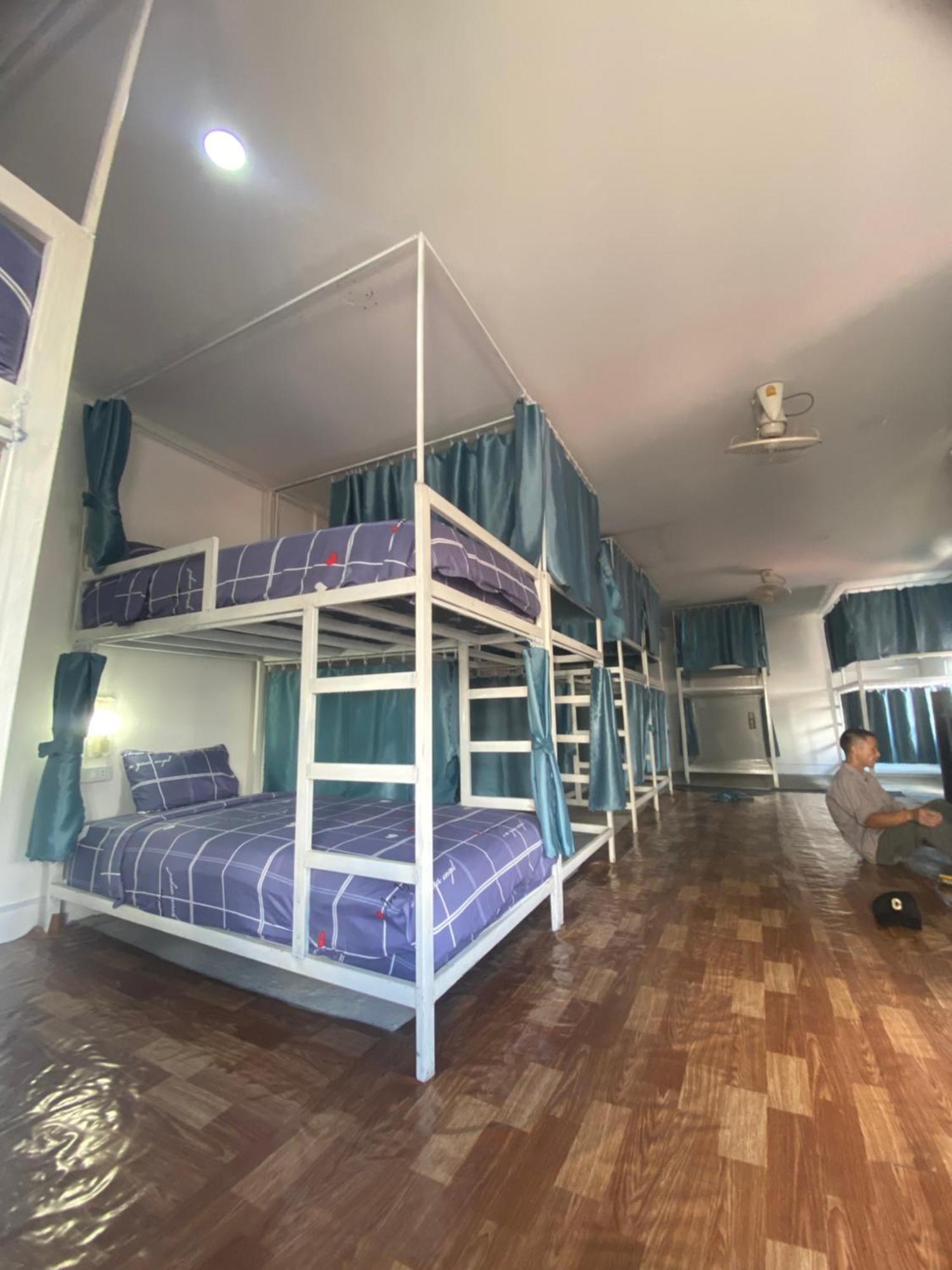 Downtown Vang Vieng Hotel Екстер'єр фото